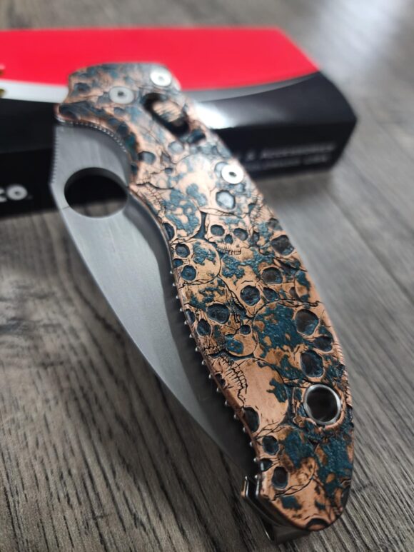 Spyderco Manix 2 - Relief Skull Engraved Copper Scales with Patina - Includes Patina Ball Cage - EDC Gear